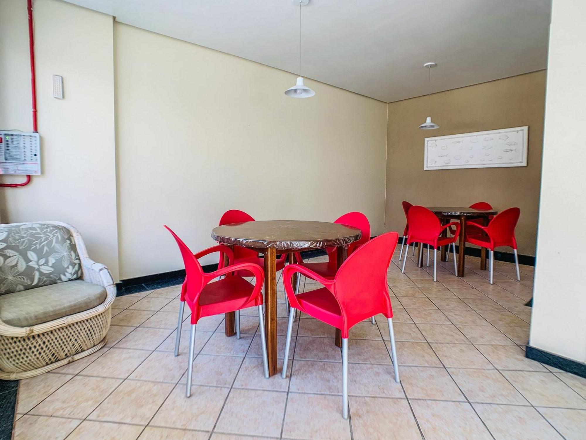 Apartamento Flat 6 Pessoas Com Piscina Aquecida - Po01i