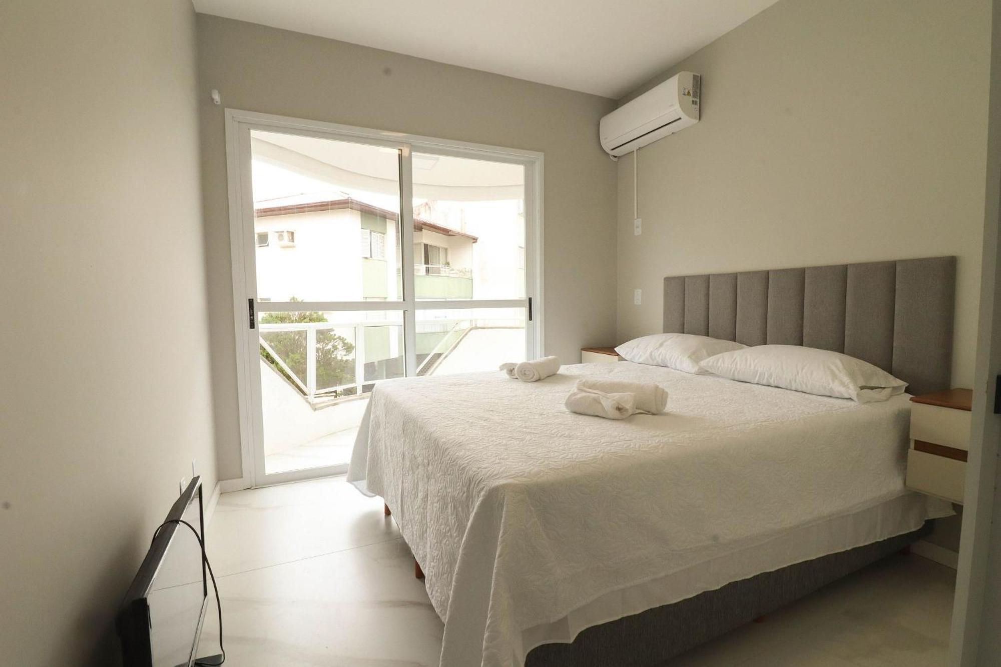Apartamento Flat 6 Pessoas Com Piscina Aquecida - Po01i Florianópolis
