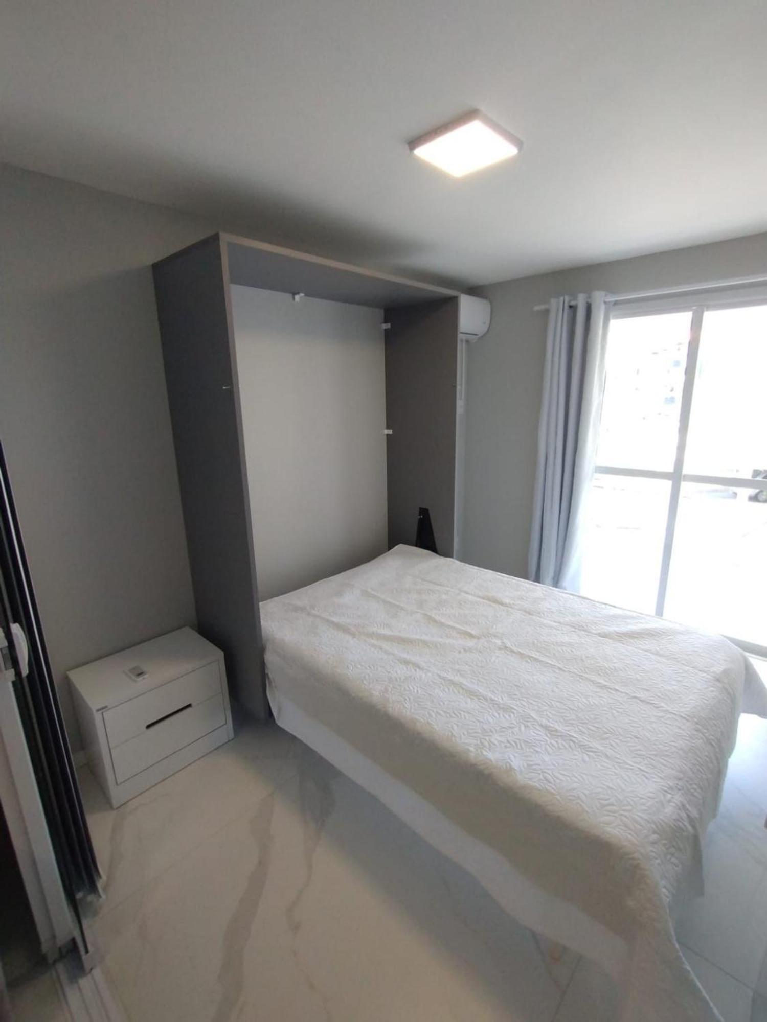 Flat 6 Pessoas Com Piscina Aquecida - Po01i Apartamento Florianópolis